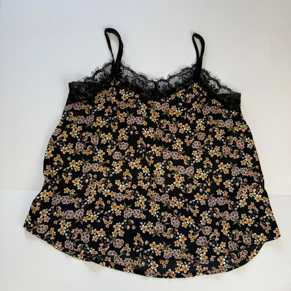 Wild Fable Black Floral Lace Trim Camisole Top XS Adjustable Straps Y2K